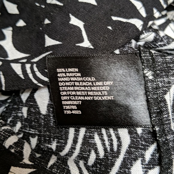 EUC East 5th | Linen Shirt - Picture 5 of 5